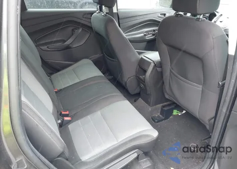 2017 Ford Escape S z USA, uszkodzony, nr VIN 1FMCU0F73HUC73083